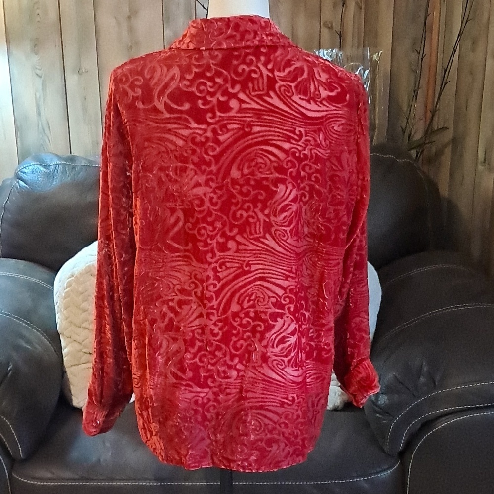Women Red Floral Burn-Out Velvet Button Down Blouse Size L Boho Y2K - Picture 4 of 9